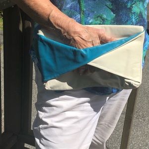 Halston 1980’s retro leather bag vintage